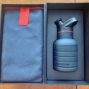 Peloton Water Bottle & Towel